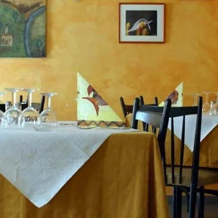 Es Furio Hotel
