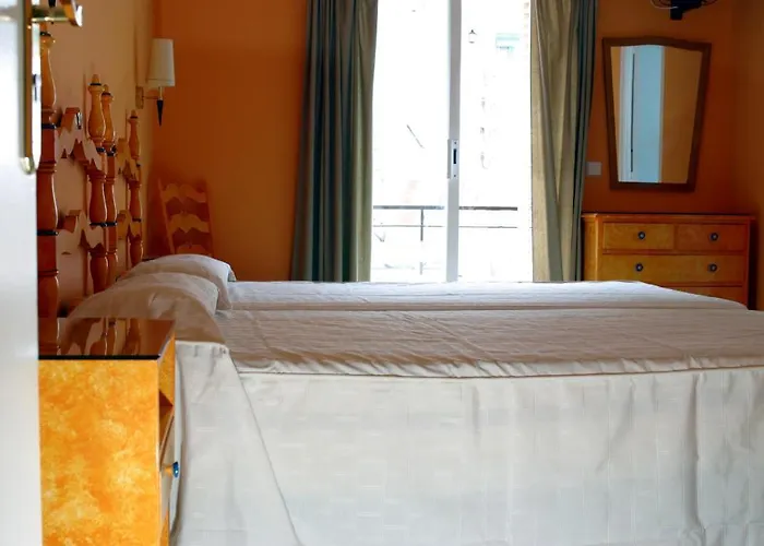 Es Furio Hotel