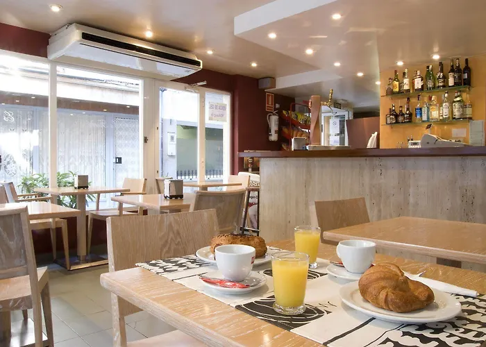 Es Furio Hotel